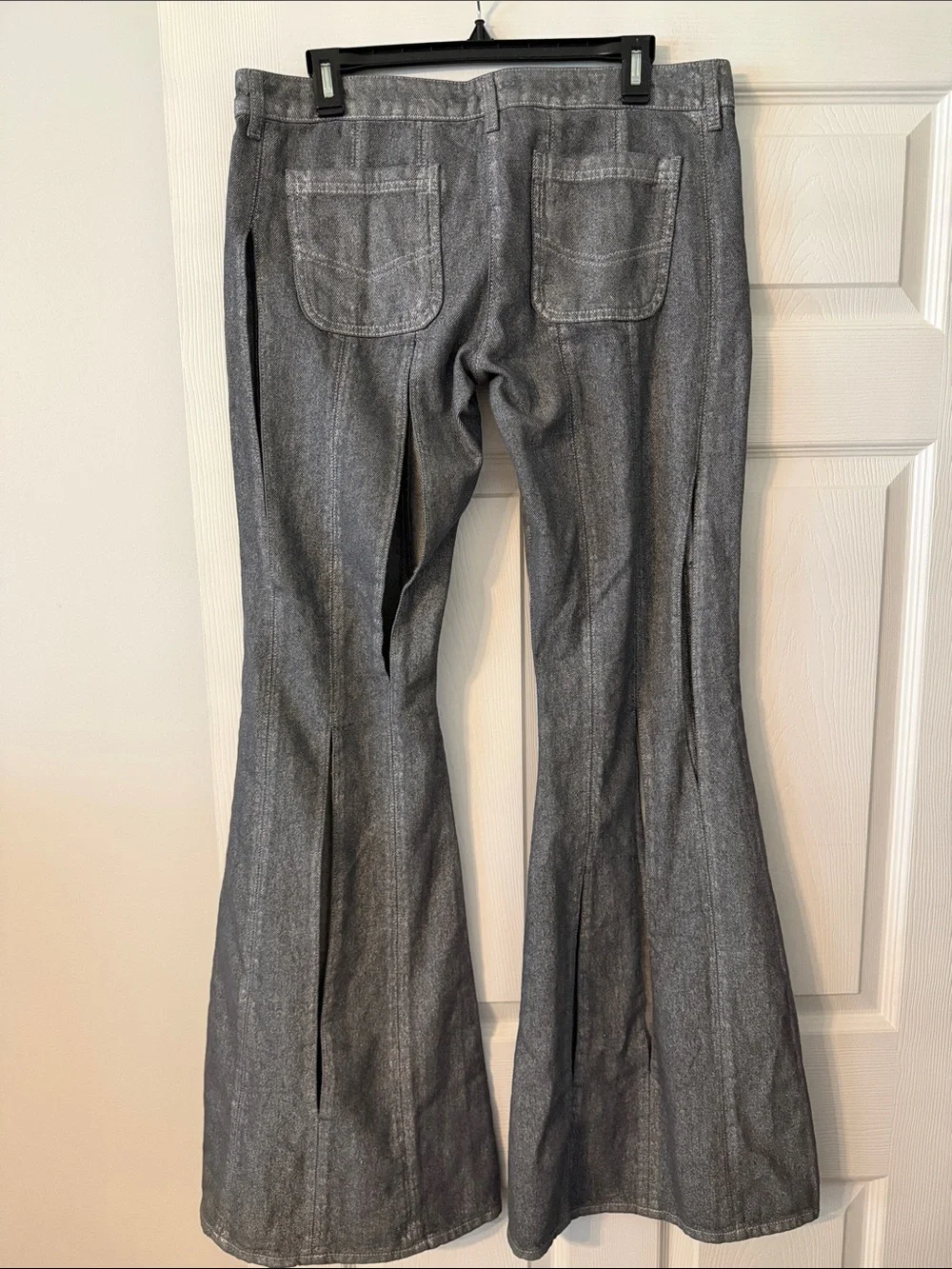 SALT MURPHY  Gray Flared Pleat-Front Jeans size 32 100% cotton inseam 34”